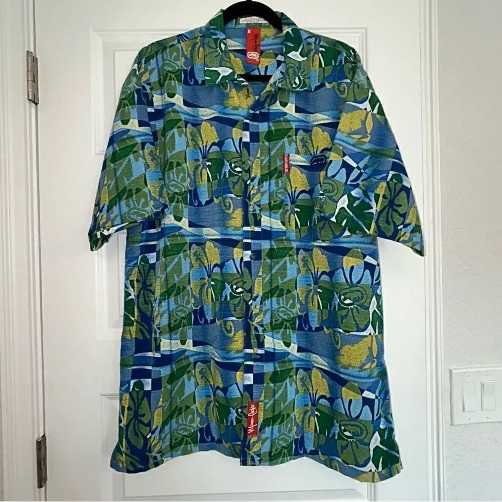Marc Ecko Unltd Tropical Print Button Front Short Sleeve Shirt